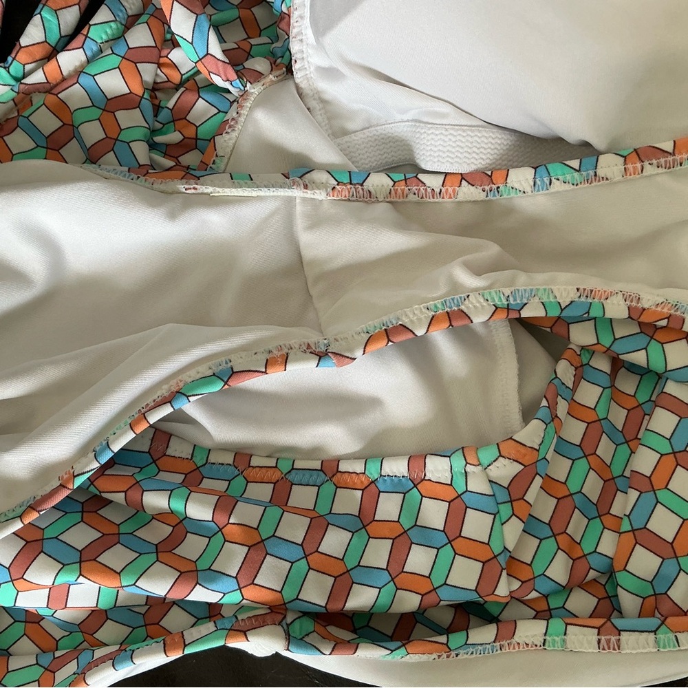 Shade & Shore One Piece Swimsuit Multicolor Geo Print Size XL Beach Swim Vacay - Picture 4 of 13